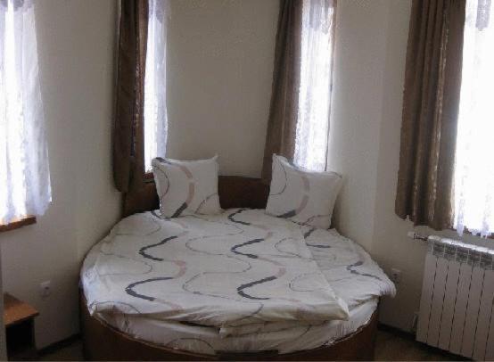 The Castle Hotel Samokov Habitación foto